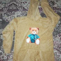 هودی نسکافه ای|لباس|بروجرد, |دیوار