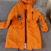 اهدا پالتو بادگیر در حد نو