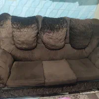 کاناپه مبل سه نفره ۳۰۰ تومن