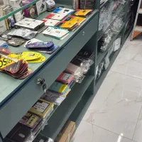ویترین و میز مغازه و تابلو فلکسی|فروشگاه و مغازه|اصفهان, کوی شهید کشوری|دیوار
