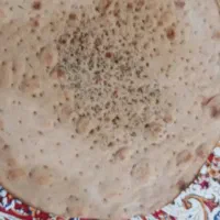 نان تازه تنوری با آرد کامل (سفارش روز قبل)