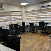 استخدام مشاوراملاک خانم/آقا باخوابگاه و پنل‌ آگهی