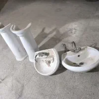 دو عدد روشویی/دو عدد درب سرویس یهداشتی|لوازم سرویس بهداشتی|خمیر, |دیوار