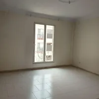 اجاره آپارتمان ۹۵ متری ۲ خوابه در نظام آباد