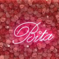 استخدام فروشنده ی کانتر ارایشی و اکسسوری