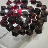 گارنت سرخ راف|جواهرات|تهران, بنی‌هاشم|دیوار