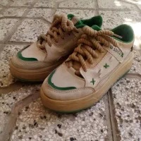 کفش و شلوار