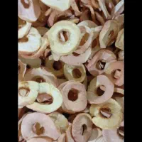 سیب خشک تمیز و خوشمزه و شیرین