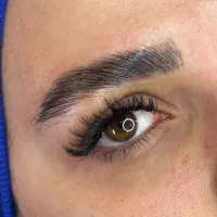 اکستنشن مژه و لیفت ابرو|خدمات آرایشگری و زیبایی|خمینی‌شهر, |دیوار
