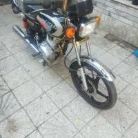 موتور لیفان 200|موتورسیکلت|بروجرد, |دیوار