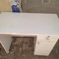 میز کار در حد نو|میز تحریر و کامپیوتر|نقده, |دیوار