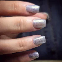 کاشت و ترمیم ناخن (تخفیف به مناسبت یلدا)