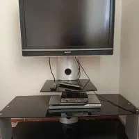 تلویزیون ۳۲ اینچ سونی با میز و گیرنده دیجیتال