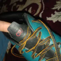 کفش ورزشی ایتوک داره چمن|ورزش‌های توپی|داراب, |دیوار