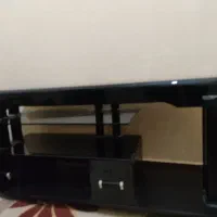 میز تلویزیون شیشه ای نو