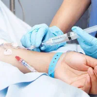 تزریقات،بخیه وسوند،سرم درمنزل کل کرج پاسخگو۲۴ساعته|خدمات آرایشگری و زیبایی|کرج, شهرک بنفشه|دیوار