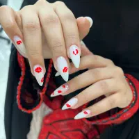 خدمات ناخن