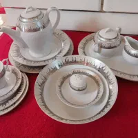 سرویس چینی دوازده نفره