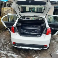 کویک هاچ بک r