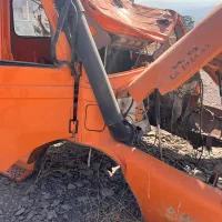 اتاق بنز فروشی|قطعات یدکی و لوازم جانبی|منجیل, |دیوار