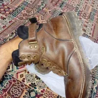 کفش کوهنوردی|کیف، کفش، کمربند|رباط‌کریم, مسکن مهر آبشناسان|دیوار