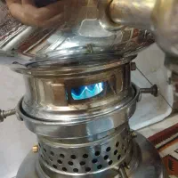 سماور نفتی برنجی قدیمی (با نفت )|سماور، چای‌ساز، قهوه‌ساز|مشهد, رضاشهر|دیوار