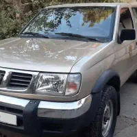 نیسان پیکاپ ۸۵ دوکابین