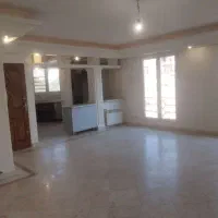 105-متر2-خوابه-سالن-پرده-خور-قاب-میدان