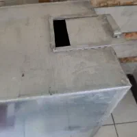 منبع گالوانیزه ۵۰۰ لیتری با پایه
