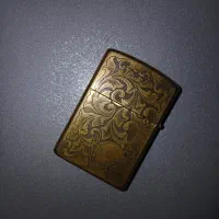 فندک زرو اصل همراه با جعبه