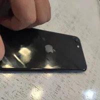 ایفون SE2020|موبایل|شیراز, ریشمک|دیوار