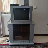 تلوزیون  سامسونگ و میز شیک