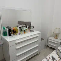 تخت خواب دو نفره 160 شرکتی در حد نو بدون توضیحات