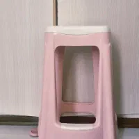 چهار پایه پلاستیکی فروش فوری