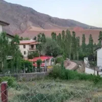 ۱۱۰۰ متر زمین چسبیده به بافت شهری گزینان