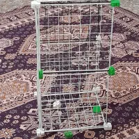 قفسه کتاب و گیره