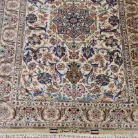 فرش  دستباف زرونیم تمام ابریشم