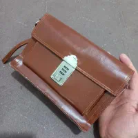 کیف مدارک رمزدار