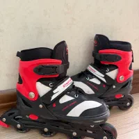 کفش اسکیت نیمه حرفه ای و تمیز|دوچرخه، اسکیت، اسکوتر|اصفهان, خواجو|دیوار