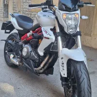 بنلی ۳۰۰