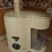 آبمیوه گیری کن ودسالم