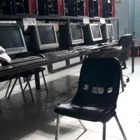 میز و ماتیتور و صندلی و کیس و موس|قطعات و لوازم جانبی رایانه|اندیشه, شهرک المهدی|دیوار