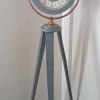 یک جفت باند Best و یک عدد ساعت ایستاده|سیستم صوتی خانگی|پرند, فاز ۶|دیوار