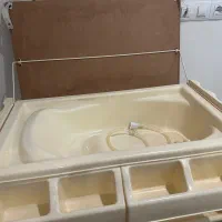 تخت تعویض و وان حمام کودک و نوزاد|اسباب و اثاث بچه|تهران, زعفرانیه|دیوار