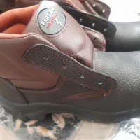 کفش مخصوص کار برق، ایمنی