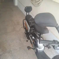 دوچرخه برقی پدالی