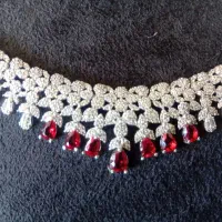 سرویس نقره|جواهرات|نجفآباد, باغ ملی|دیوار