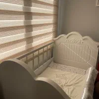 تخت گهواره ای کودک با تشک