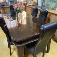 میز ناهارخوری