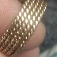 انگشتر طلا پیدا شده طبق تصویر آگهی (خود انگشتر است